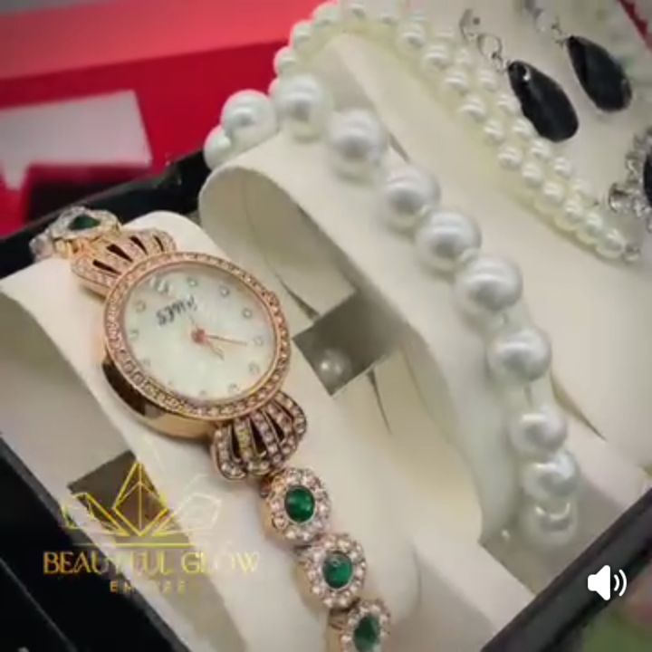 Women's wristwatches